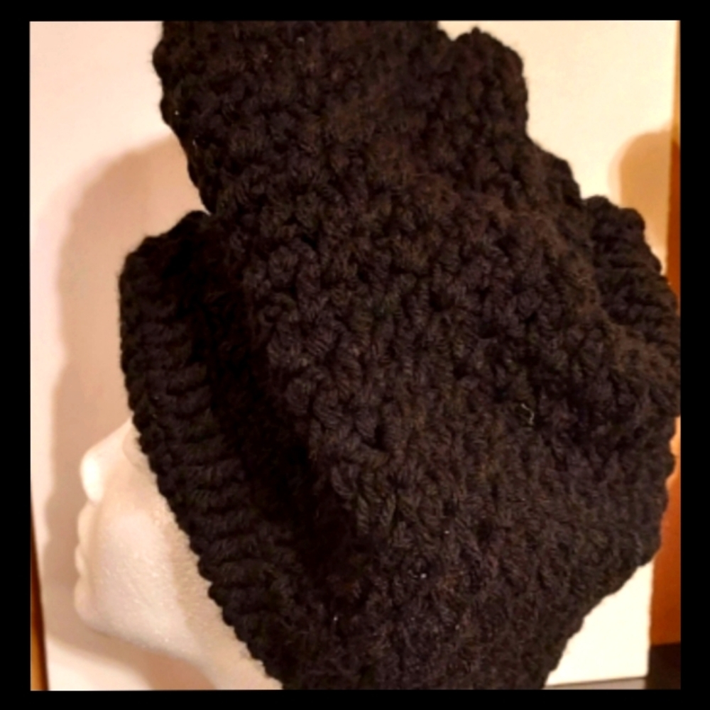 #L❤️VE HANDMADE. Slouchy Hat